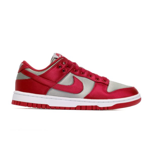 Nike Dunk Low UNLV Satin DX5931-001 2